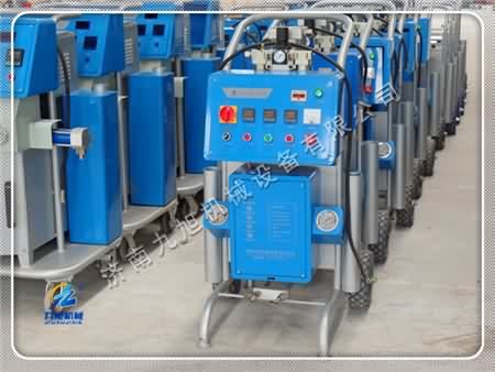 淺談硬泡聚氨酯噴涂施工的關(guān)鍵技術(shù)(圖1) 淺談硬泡聚氨酯噴涂施工的關(guān)鍵技術(shù)